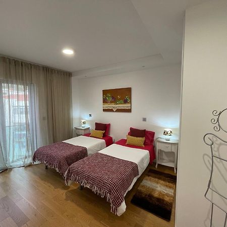 Carreira Residence Funchal  Esterno foto