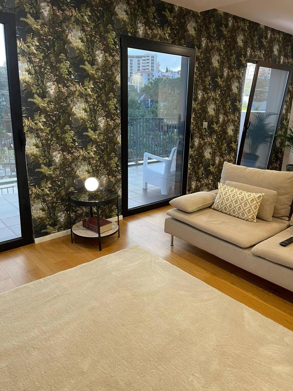 Carreira Residence Funchal  Esterno foto