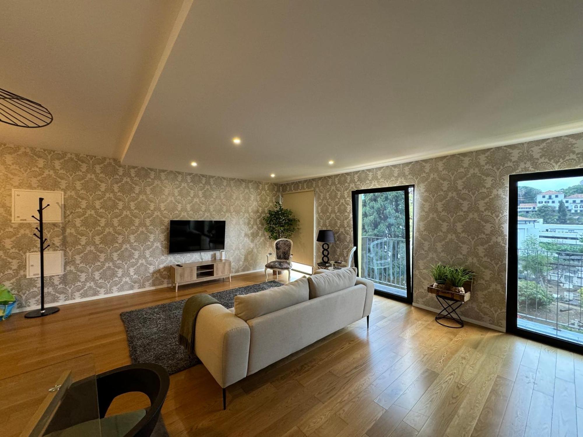 Carreira Residence Funchal  Esterno foto